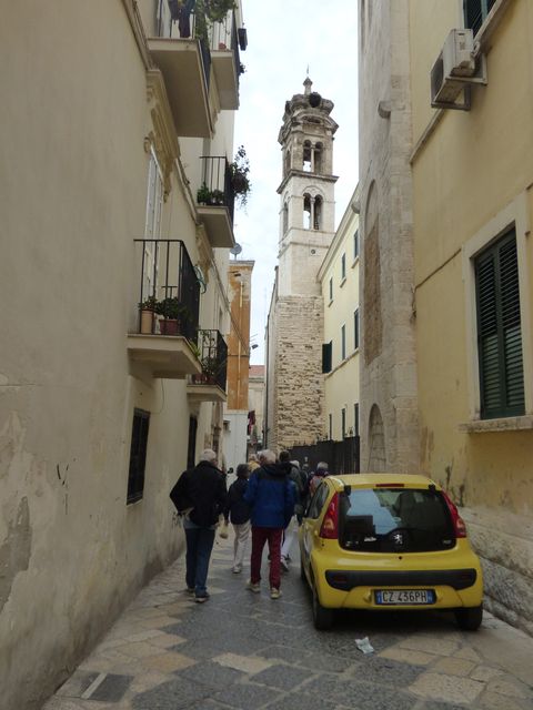 Bari_rue__14_.JPG, juin 2025 Bari_rue__14_.JPG