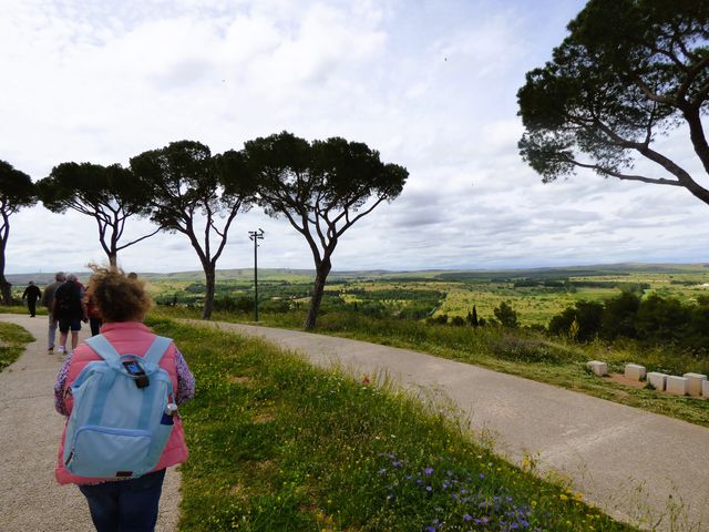 Castel_del_Monte__37_.JPG, juin 2025 Castel_del_Monte__37_.JPG